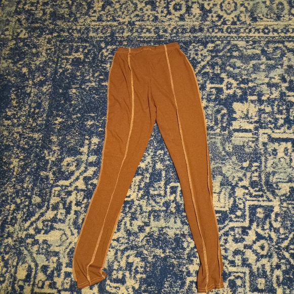 Pretty Little Things Brown And Cream Stitch Leggins Sz 6 - Picture 3 of 3